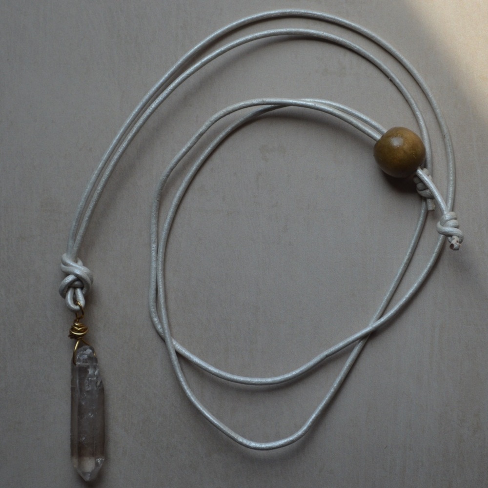 Clear Quartz Leather Necklace - Picture 7 of 7